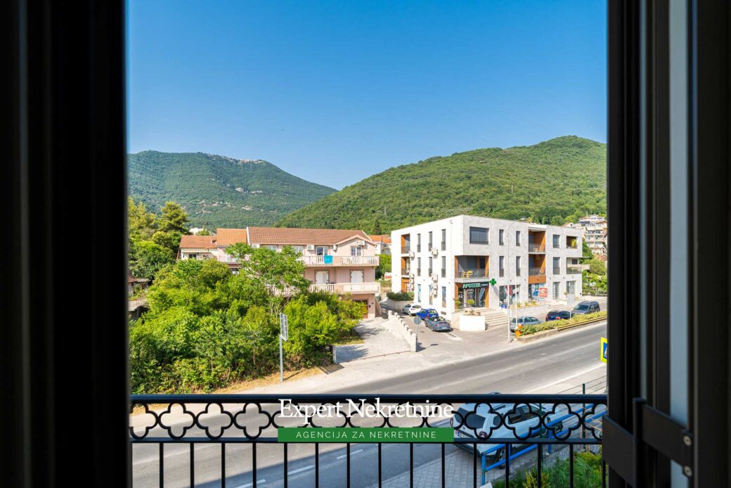 One bedroom apartment for sale in Tivat