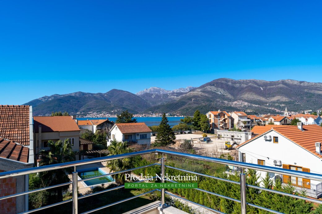 Three bedroom apartment in Tivat