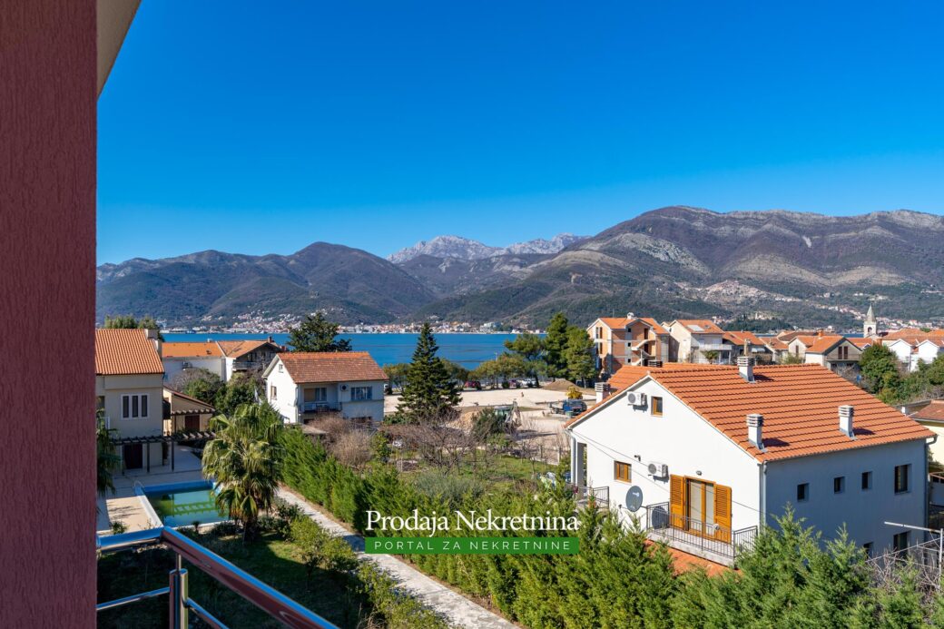 Three bedroom apartment in Tivat