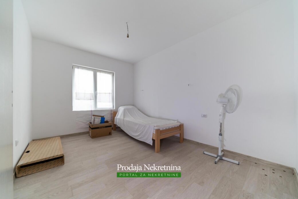 Two bedroom condo in Tivat