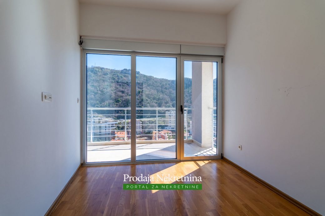 Apartment for sale in Budva