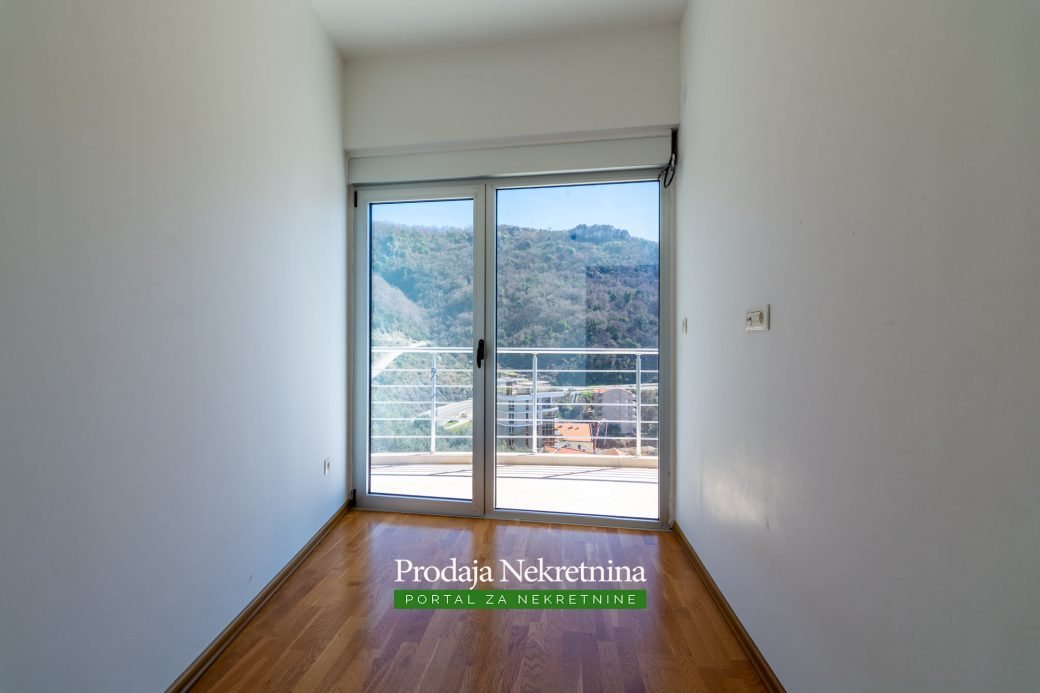 Apartment for sale in Budva