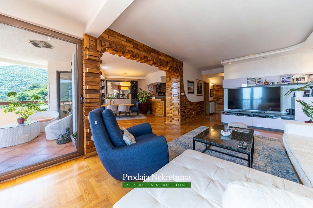 Luxury duplex for sale in Budva