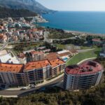 Seaview apartment in Budva