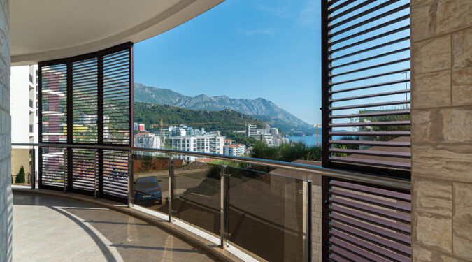 Apartment for sale in Becici