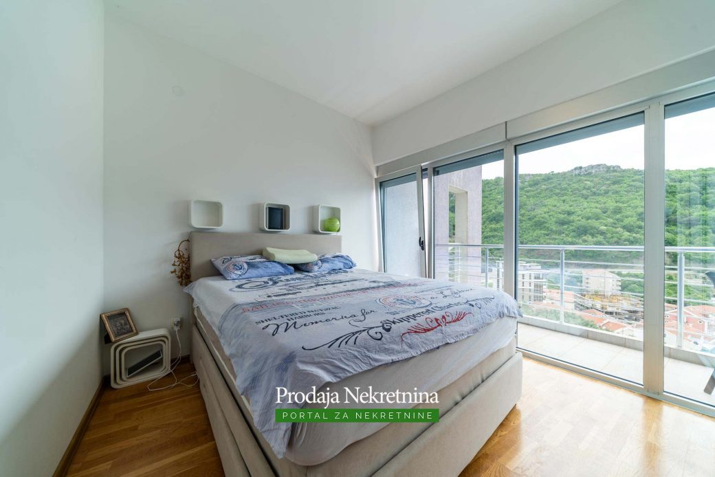 Furnished apartment in Budva for sale