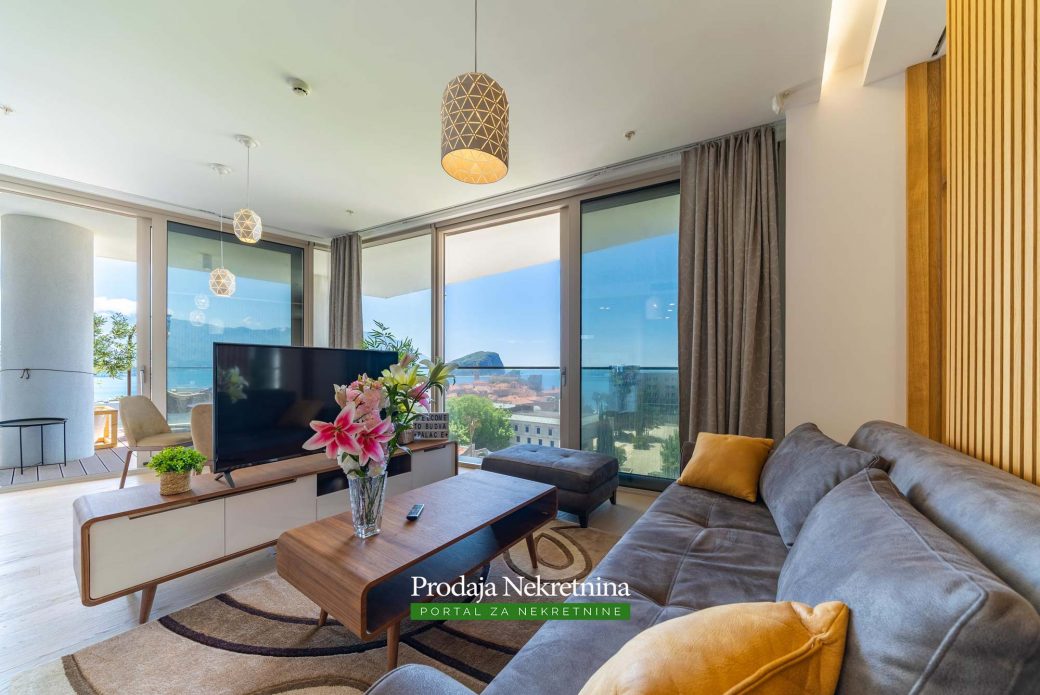 Luxury apartment in Budva