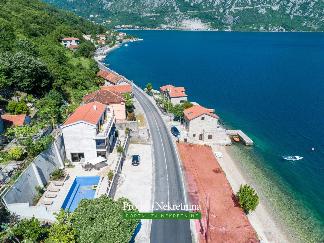 Villa for sale in Bay of Kotor