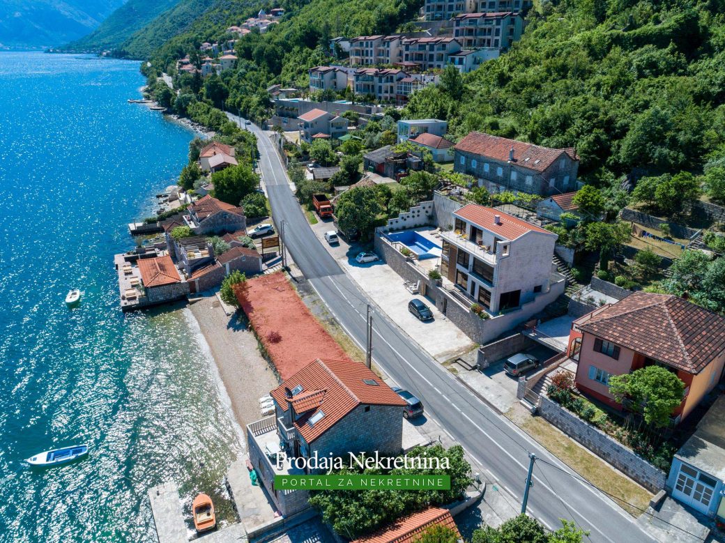 Villa for sale in Bay of Kotor