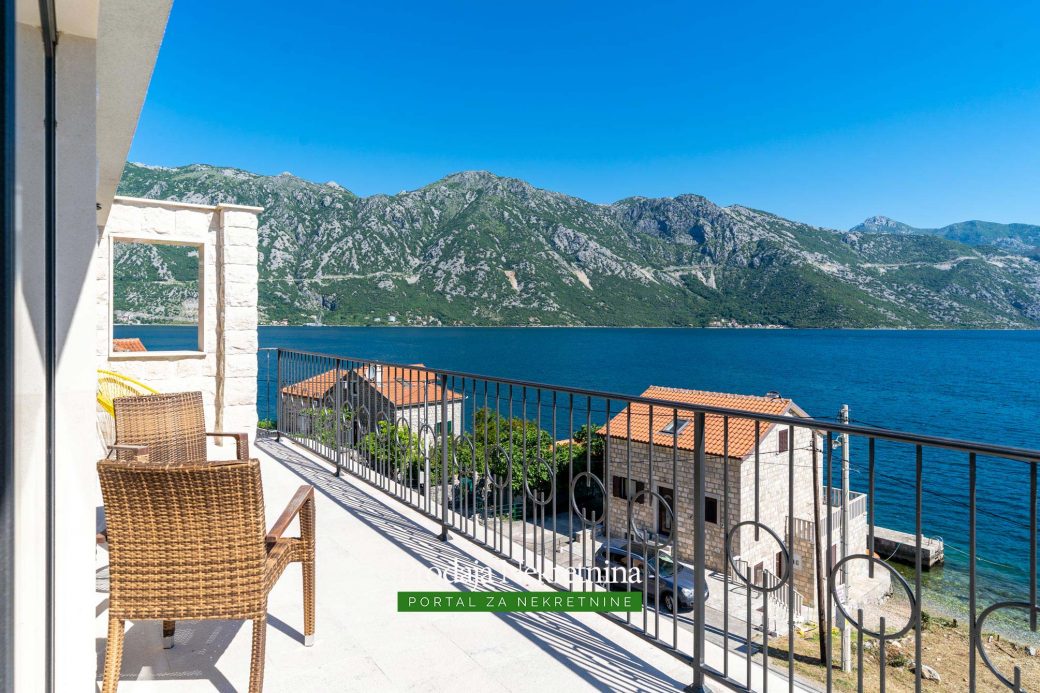 Villa for sale in Bay of Kotor