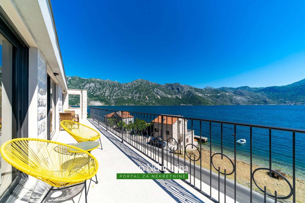 Villa for sale in Bay of Kotor