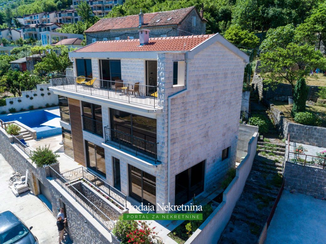 Villa for sale in Bay of Kotor