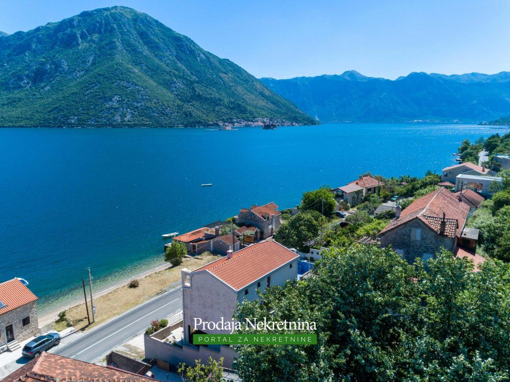 Villa for sale in Bay of Kotor