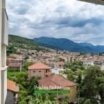 Prodaja se apartman u centru Tivta