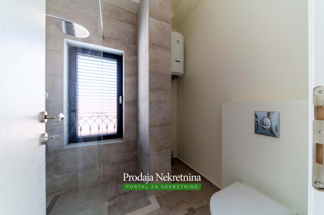 Penthouse for sale in Kotor Bay