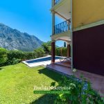 Three bedroom apartment in Kotor Bay
