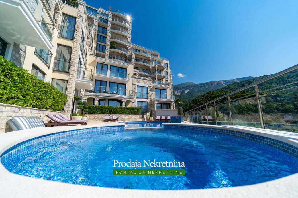 Three bedroom apartment for sale in Budva