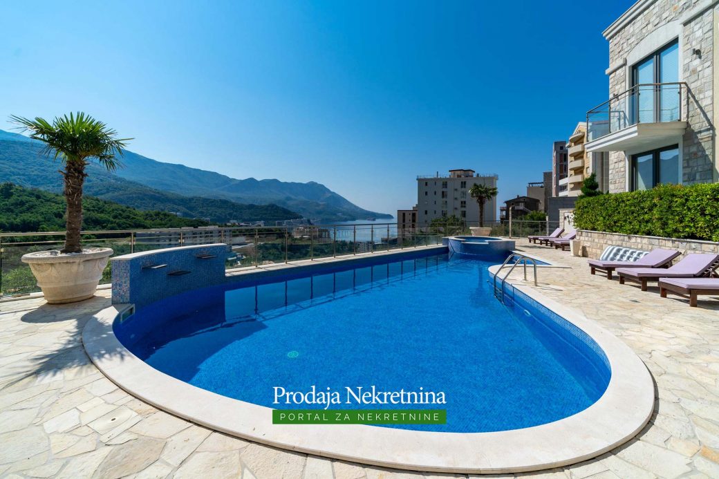 Three bedroom apartment for sale in Budva