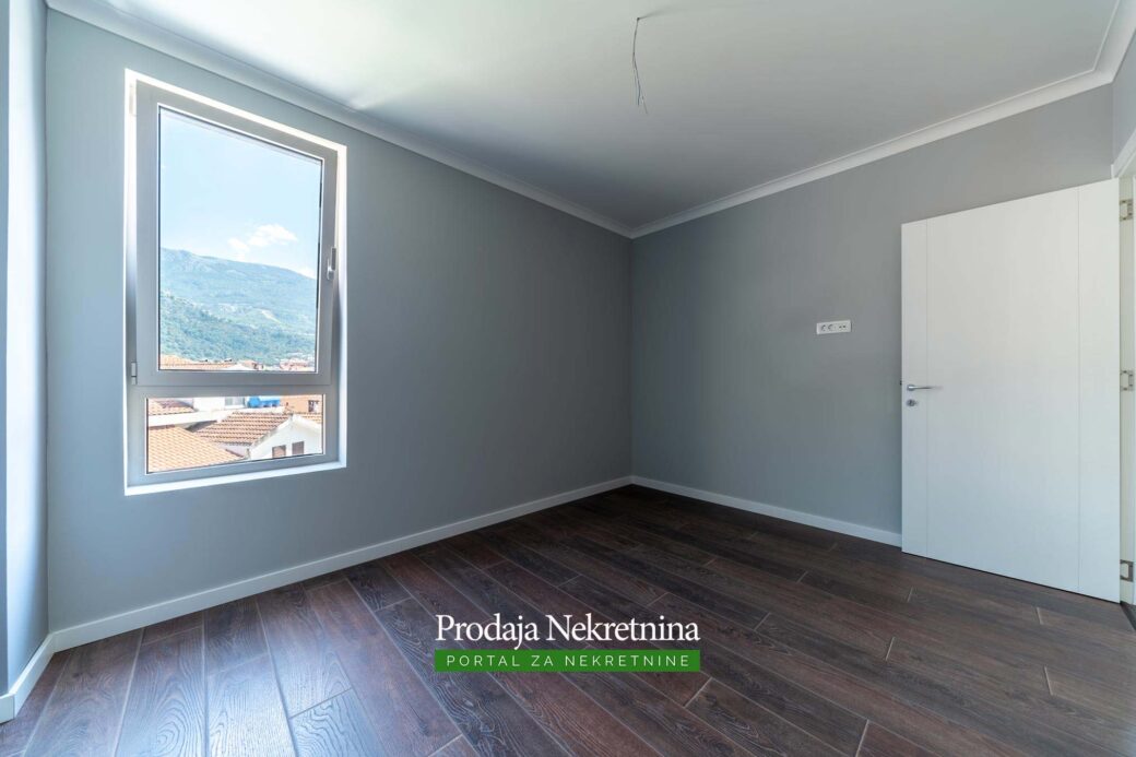 Two bedroom apartment in Budva