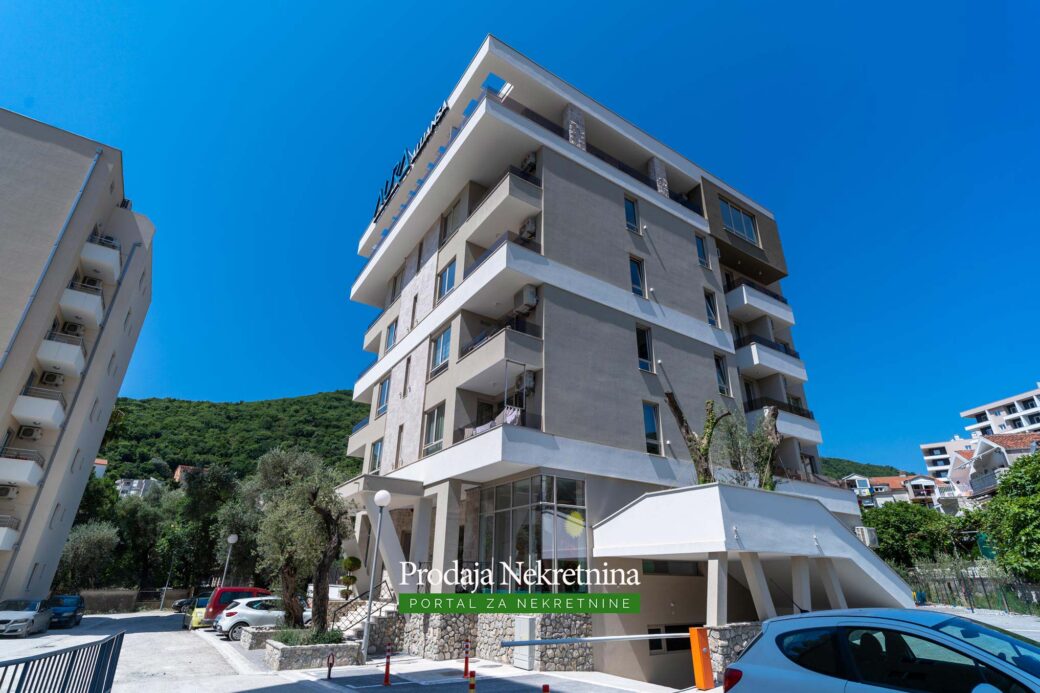 Two bedroom apartment in Budva