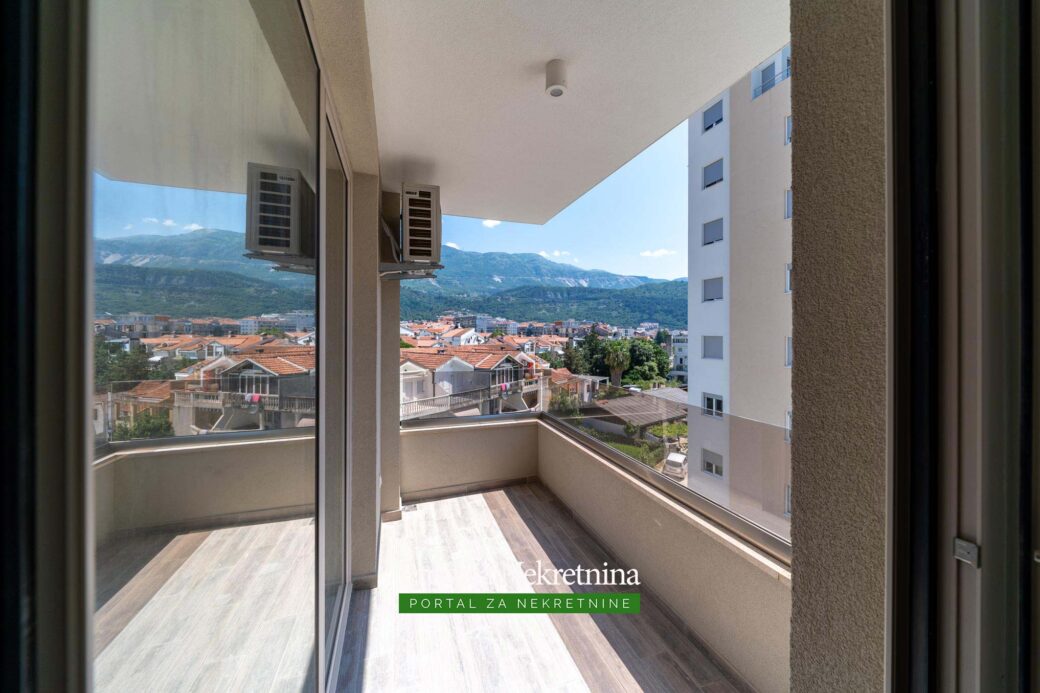 Two bedroom apartment in Budva