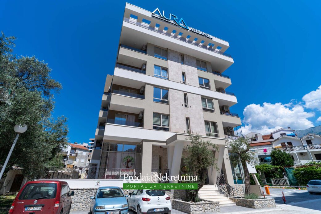 Two bedroom apartment in Budva