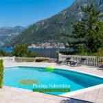 Villas-with-swimming-pool-for-sale-in-Bay-of-Kotor (22)
