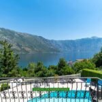 Villas-with-swimming-pool-for-sale-in-Bay-of-Kotor (4)