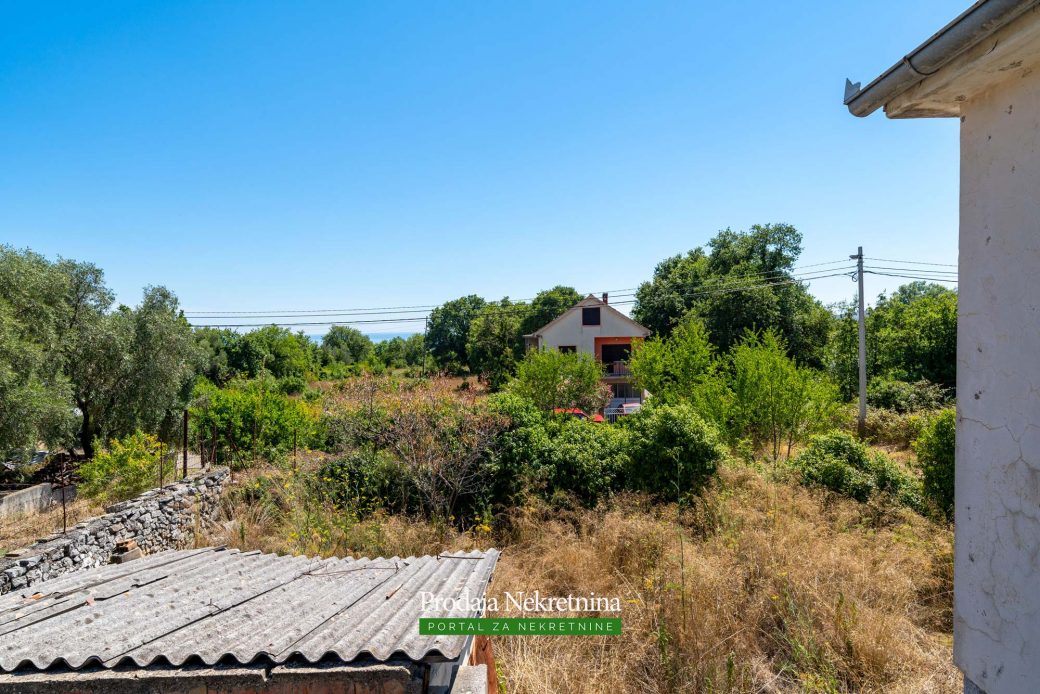 Land for sale in Lustica