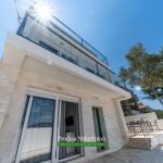 Villa for sale in Tivat