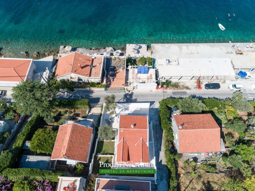 Villa for sale in Tivat