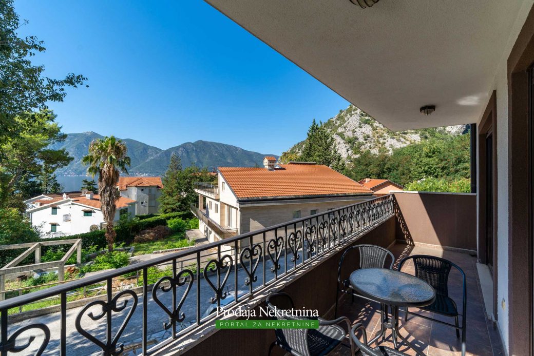 Apartment for sale in Bay of Kotor