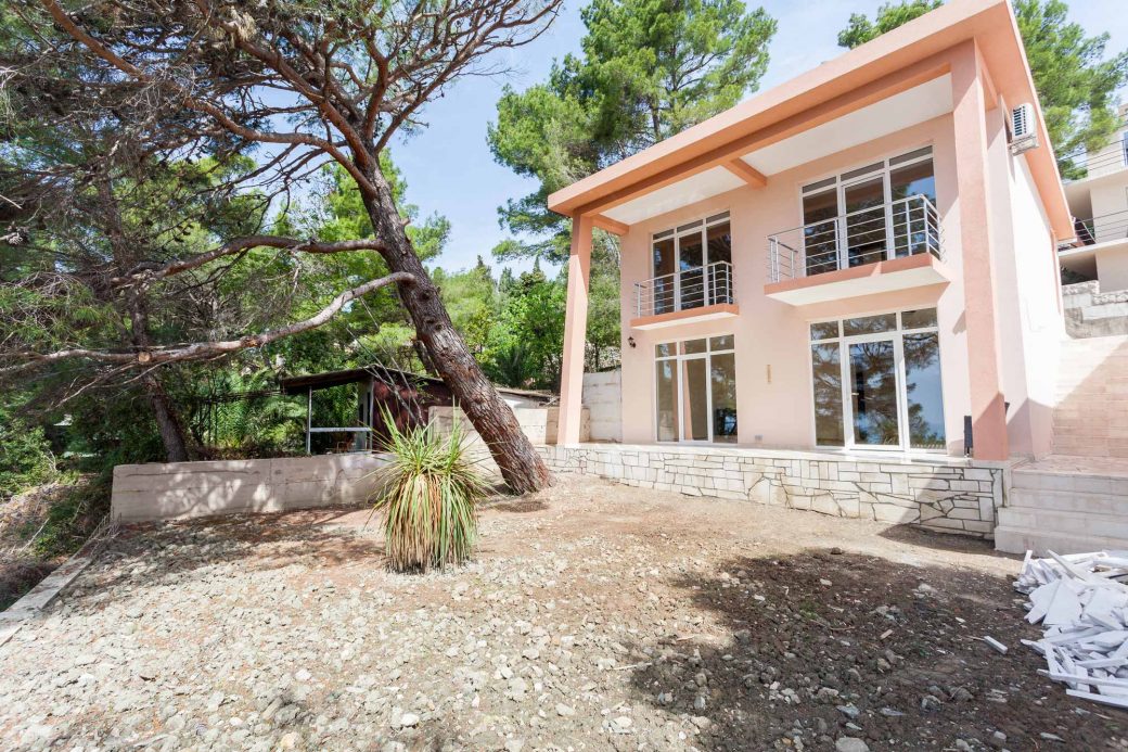 House for sale in Bar