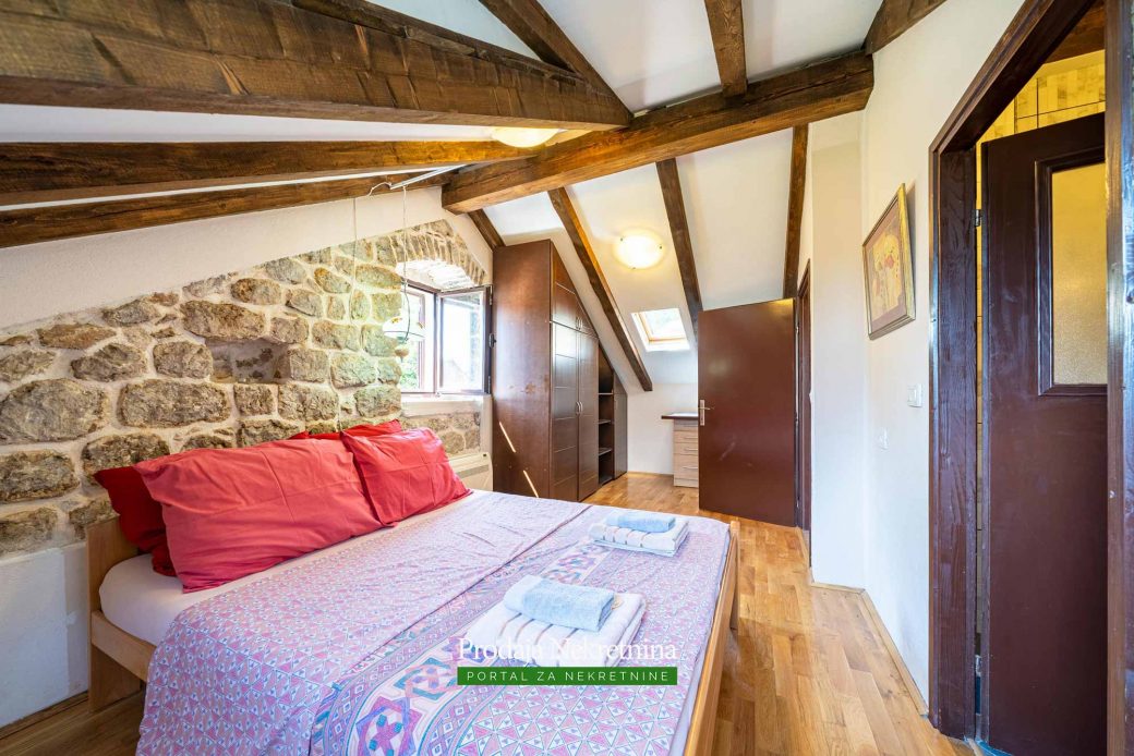 Stone house for sale in Bay of Kotor