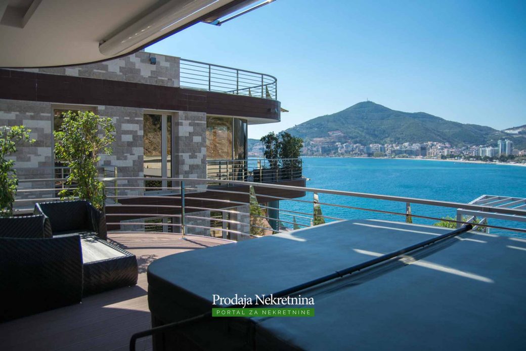 Luxury apartment for sale in Budva