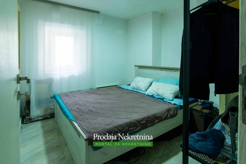 First line apartment for sale in Prcanj