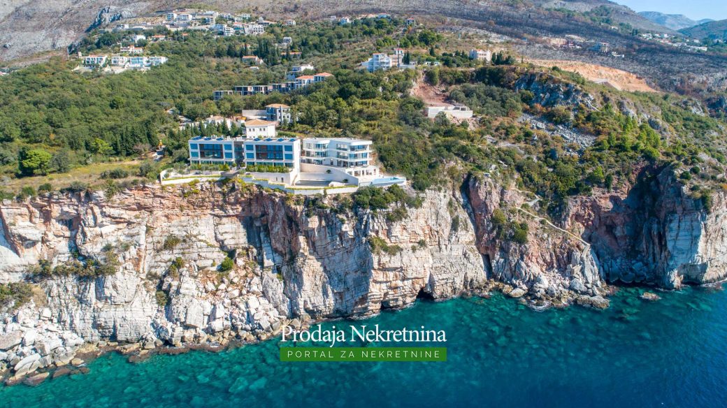 Luxury villa for sale in Budva Riviera