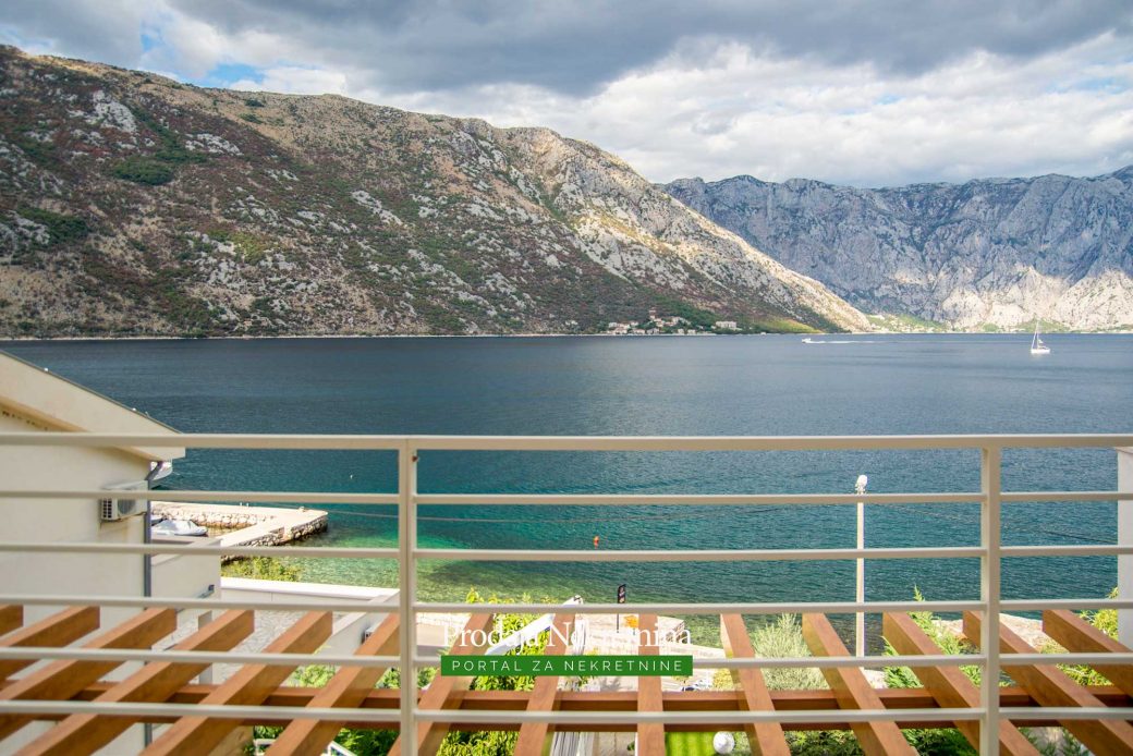 Waterfront villa for sale in Bay of Kotor