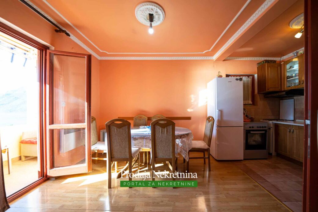 Two bedroom apartment for sale in Dobrota