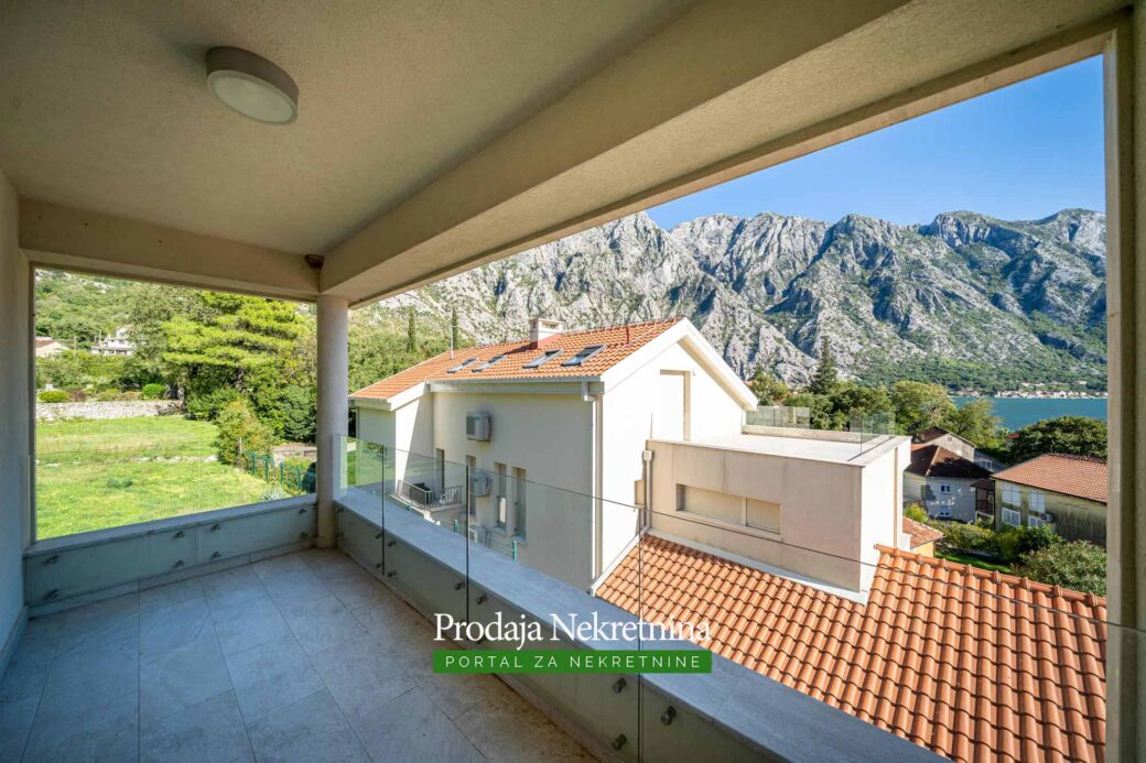 Real estate agency in Kotor