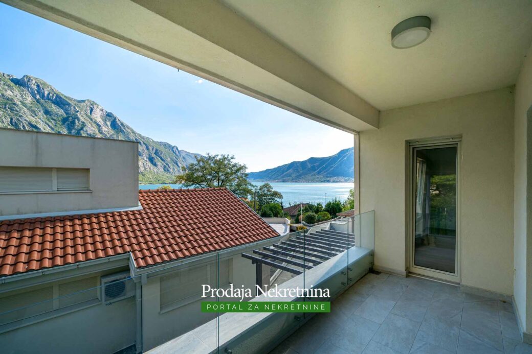 Real estate agency in Kotor