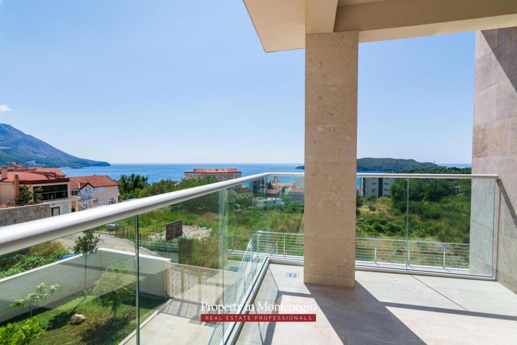 Luxury villa for sale in Budva