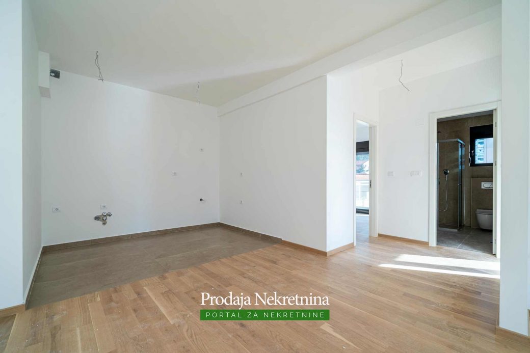 Two bedroom apartment for sale in Becici