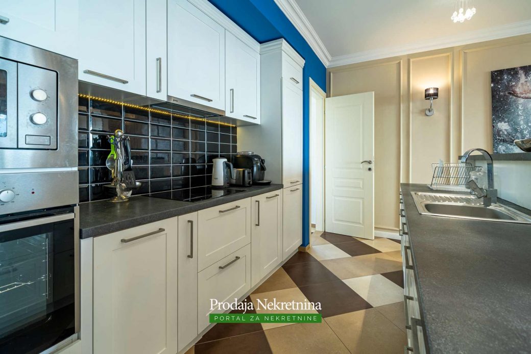 Three bedroom apartment for sale in Budva