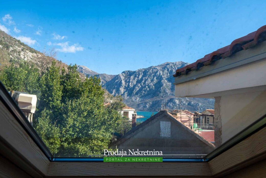 Apartment for sale in Bay of Kotor