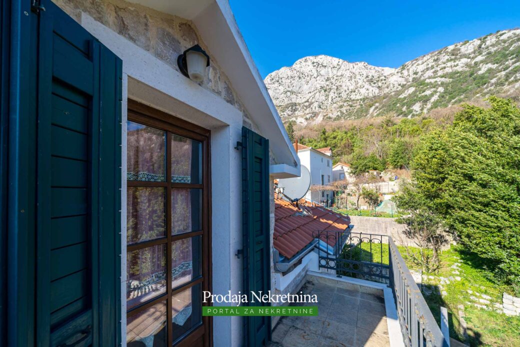 Apartment for sale in Bay of Kotor