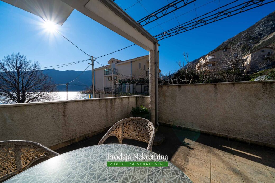 Trosoban apartman u Kotoru