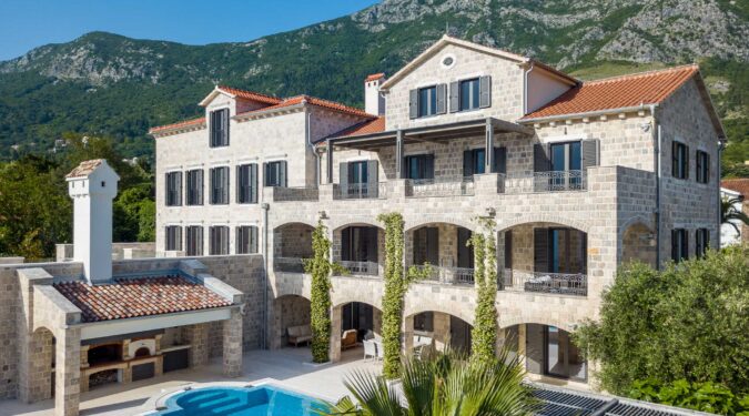 Luxury villa for sale in Bay of Kotor