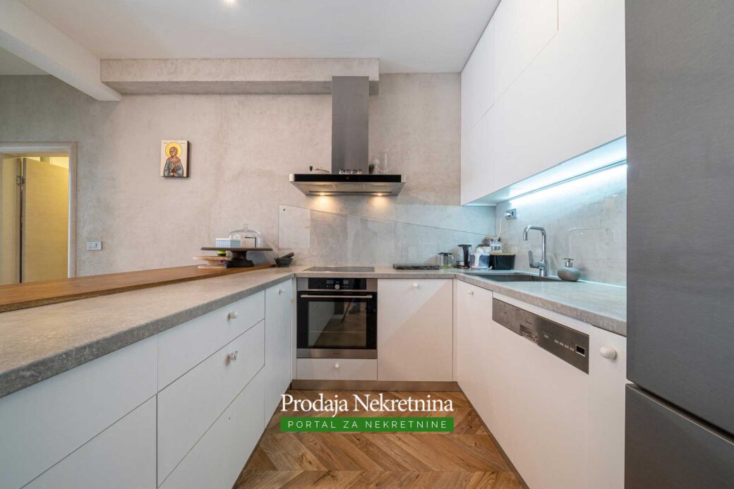 Apartment for sale in Budva