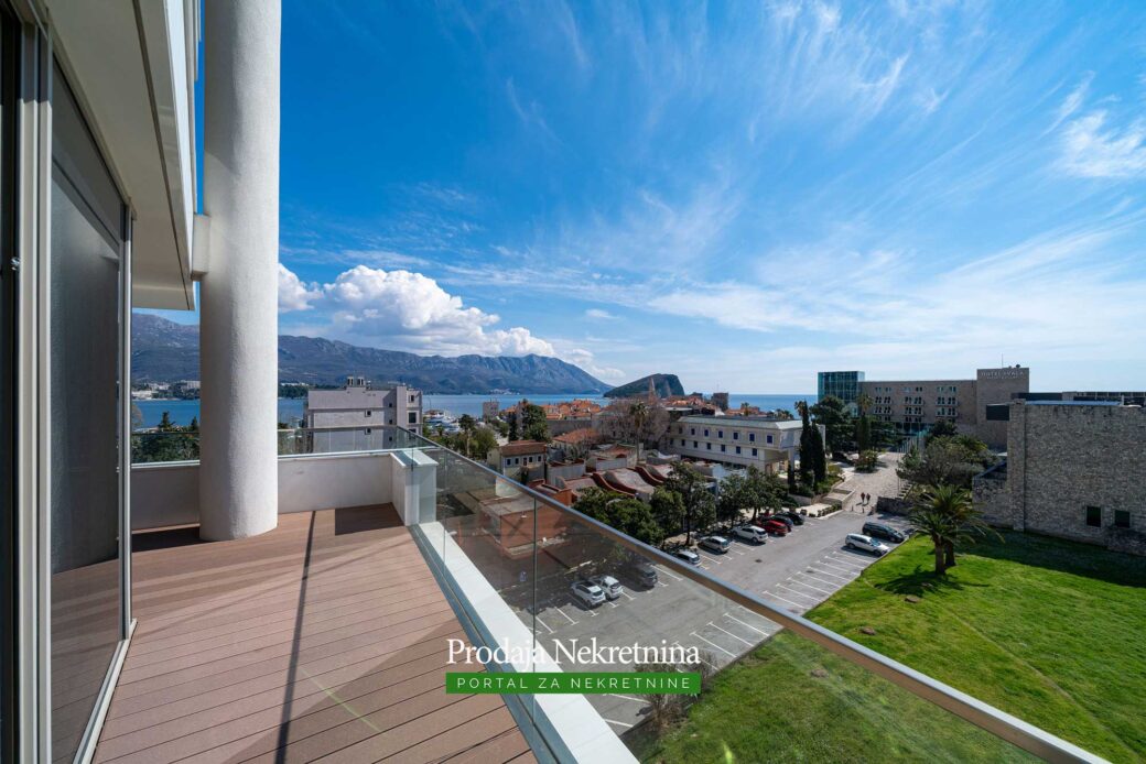 Luxury apartment for sale in Budva